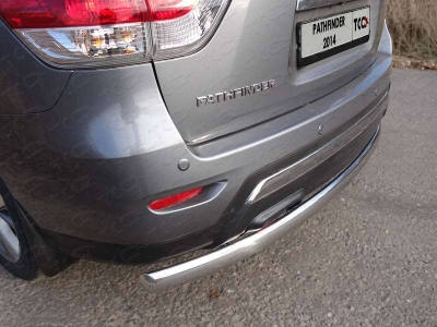 Защита заднего бампера овальная 75х42 мм ТСС для Nissan Pathfinder 2014-2021